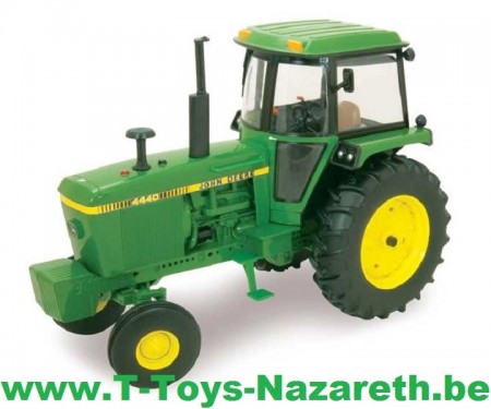 ertl-2016---john-deere-4440---2wd---_november-2016__49550_1.jpg